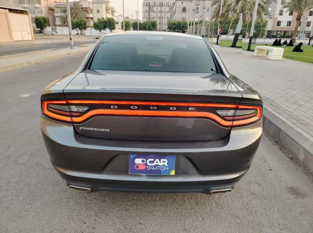 Car image 6
