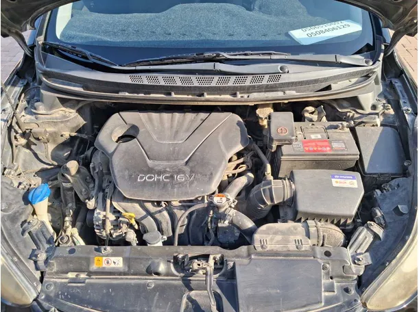 Car image 21
