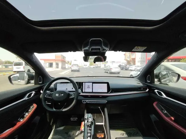 Car image 17