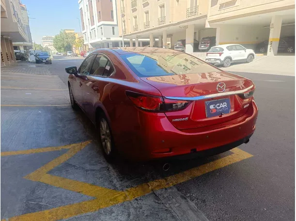 Car image 7