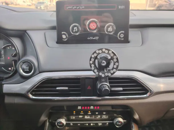 Car image 21