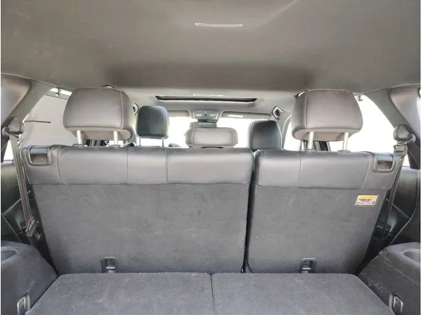 Car image 31