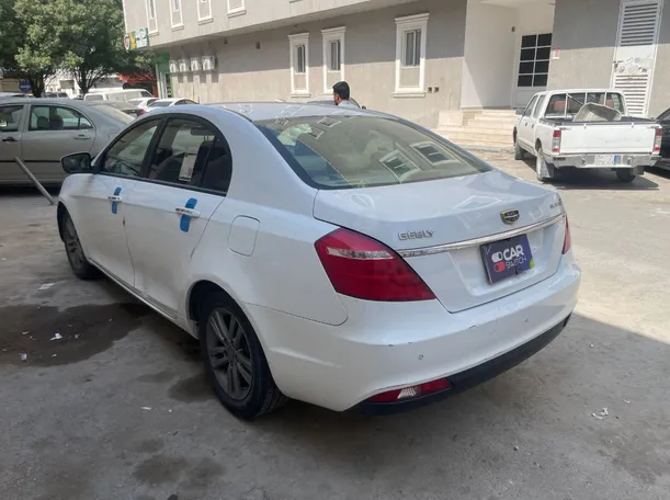 Car image 7