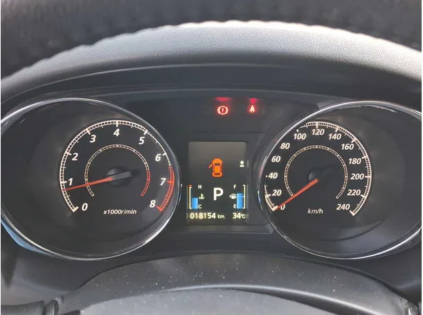 Car image 17