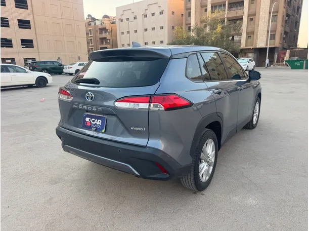 Car image 5
