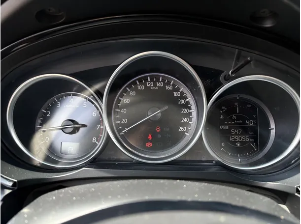 Car image 23