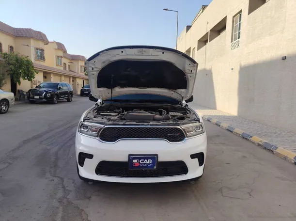 Car image 27