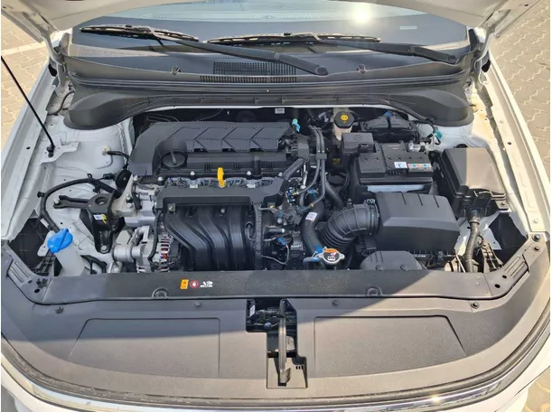 Car image 22