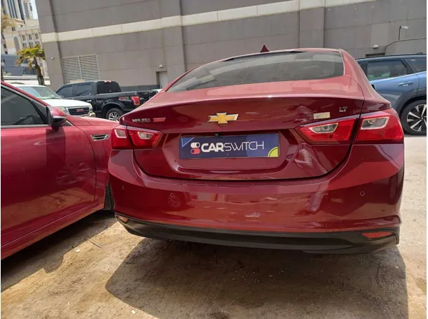 Car image 6