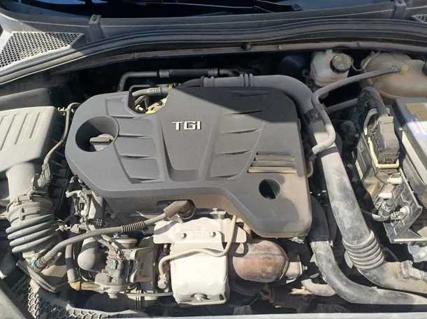 Car image 21