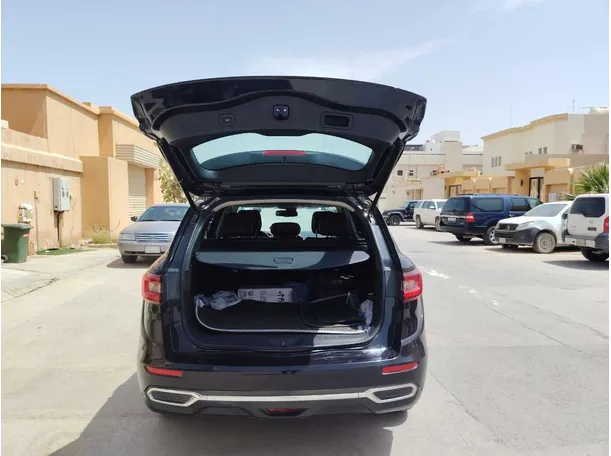 Car image 22