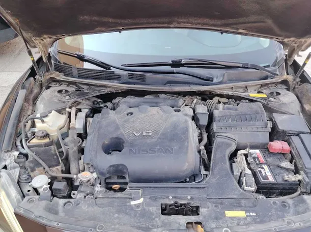 Car image 30