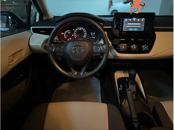 Car image 16