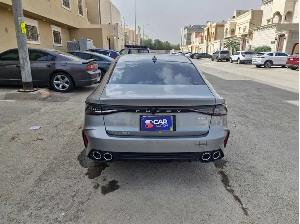Car image 6