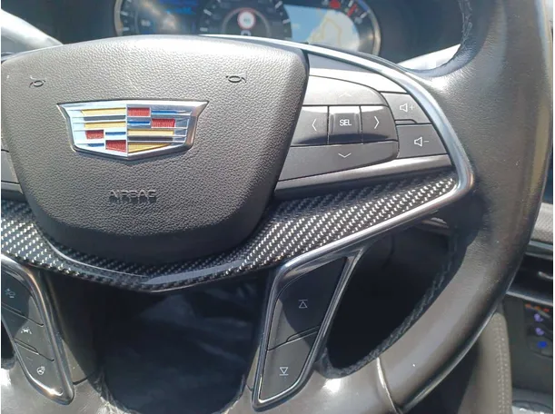 Car image 24