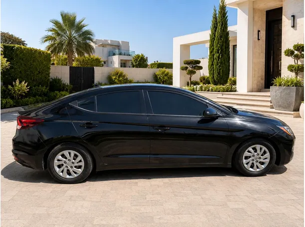 Car image 8