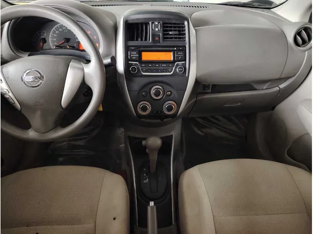 Car image 20