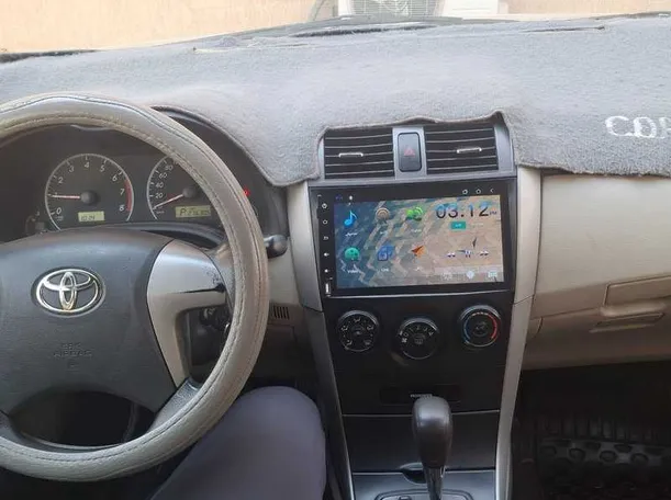 Car image 10