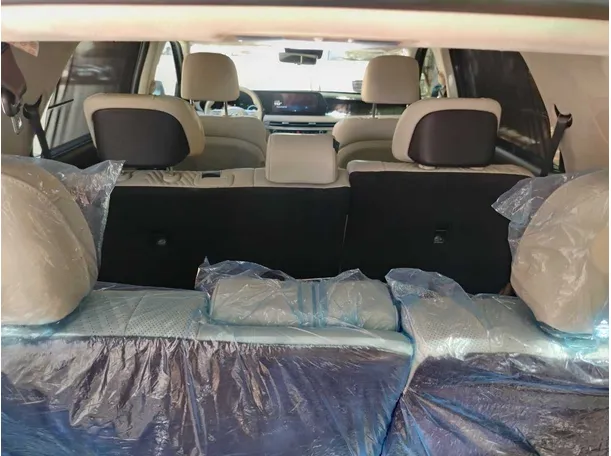 Car image 29