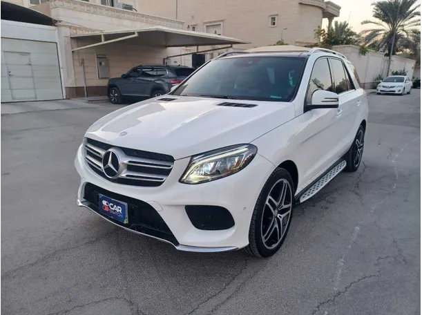 2016 Mercedes GLE400 in KSA