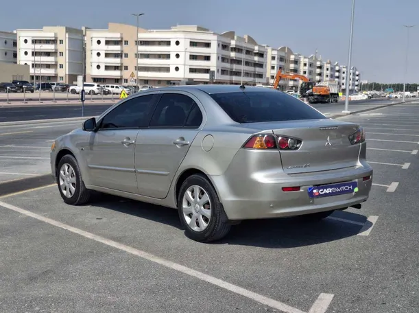 Car image 7