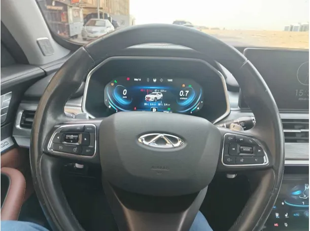 Car image 27