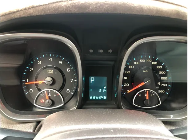 Car image 18