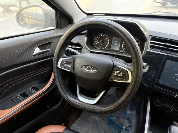 Car image 21