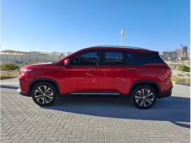 Car image 7