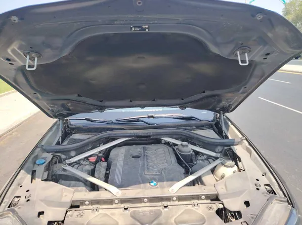 Car image 46