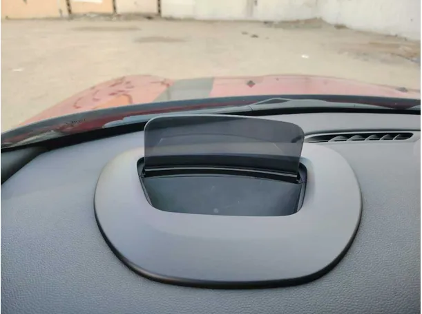 Car image 30