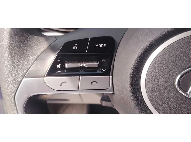 Car image 33