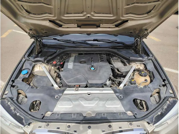 Car image 37