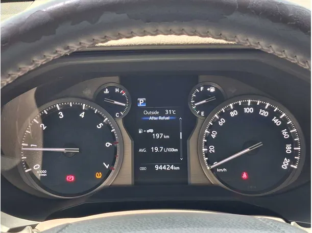 Car image 20