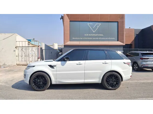 Car image 8