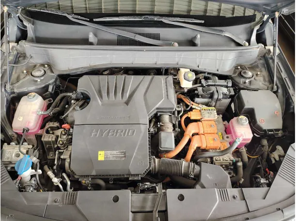 Car image 36