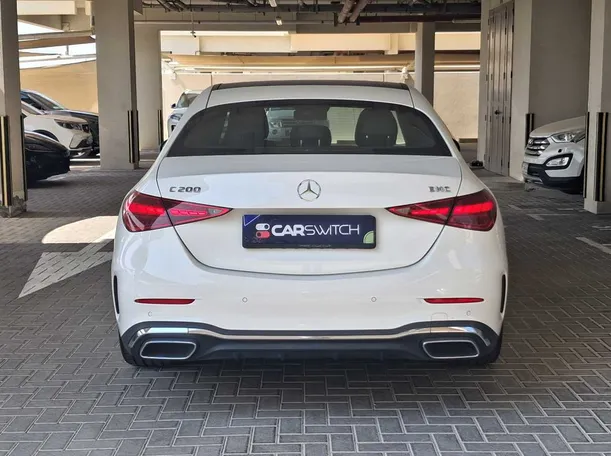 Car image 6