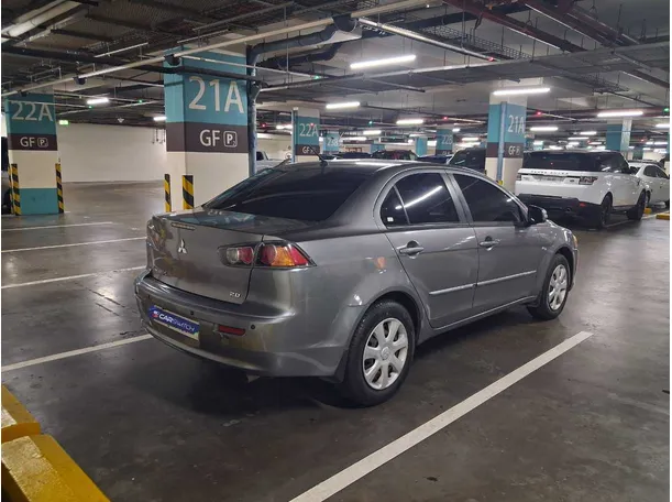 Car image 7