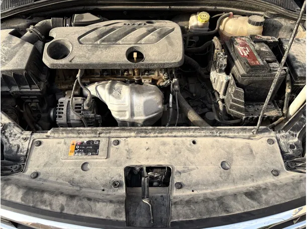 Car image 28