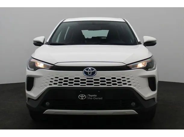 Car image 11