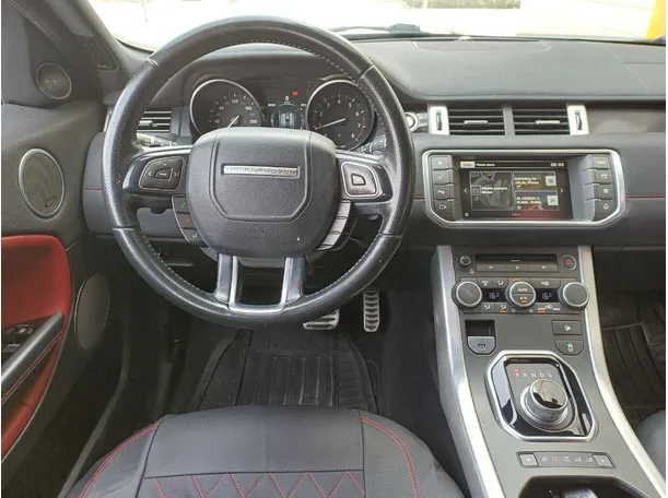 Car image 16