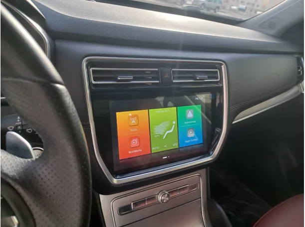 Car image 18
