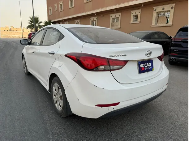 Car image 7