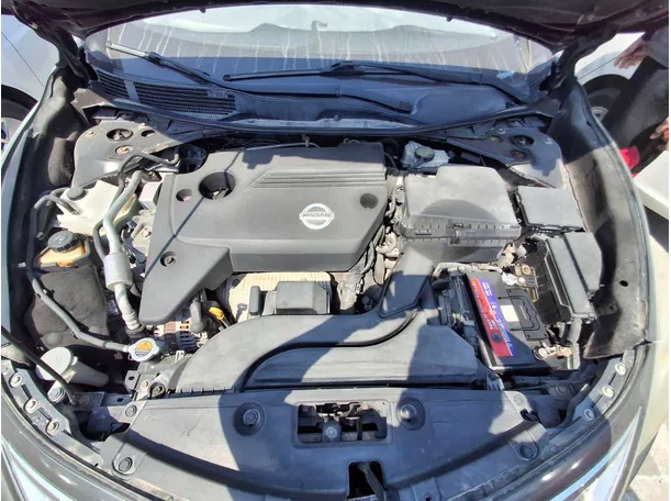 Car image 15