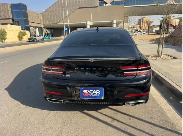 Car image 6