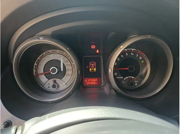 Car image 18