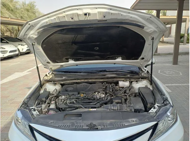 Car image 23