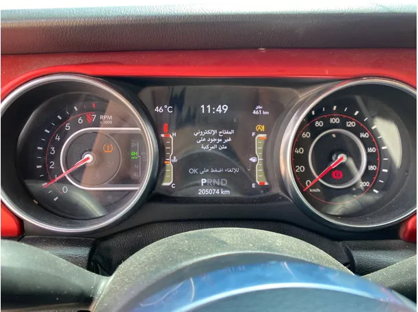 Car image 17