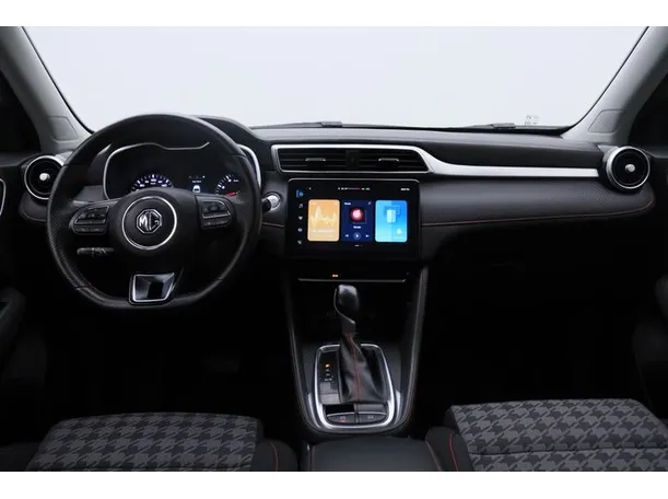 Car image 14