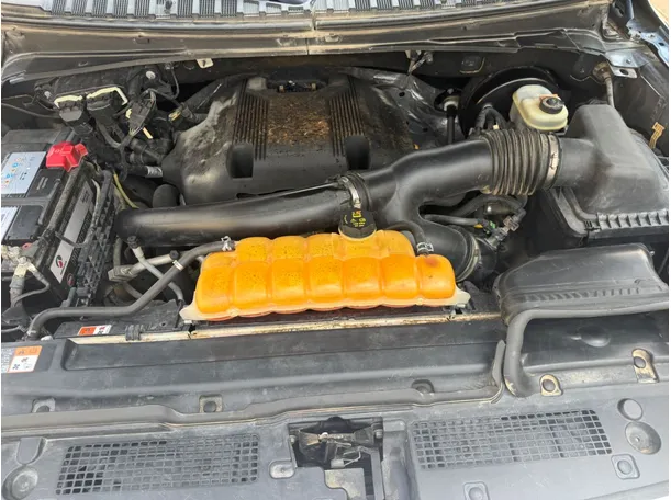 Car image 23